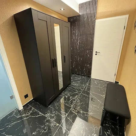 公寓 Penthouse Au Lac De Warfaaz *